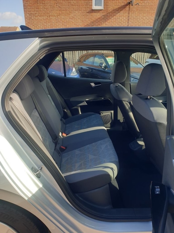 Used Volkswagen ID.3 2023 for sale - 76163482: Photo 12