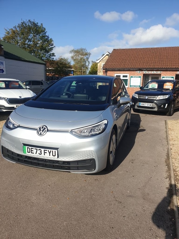Used Volkswagen ID.3 2023 for sale - 76163482: Photo 3