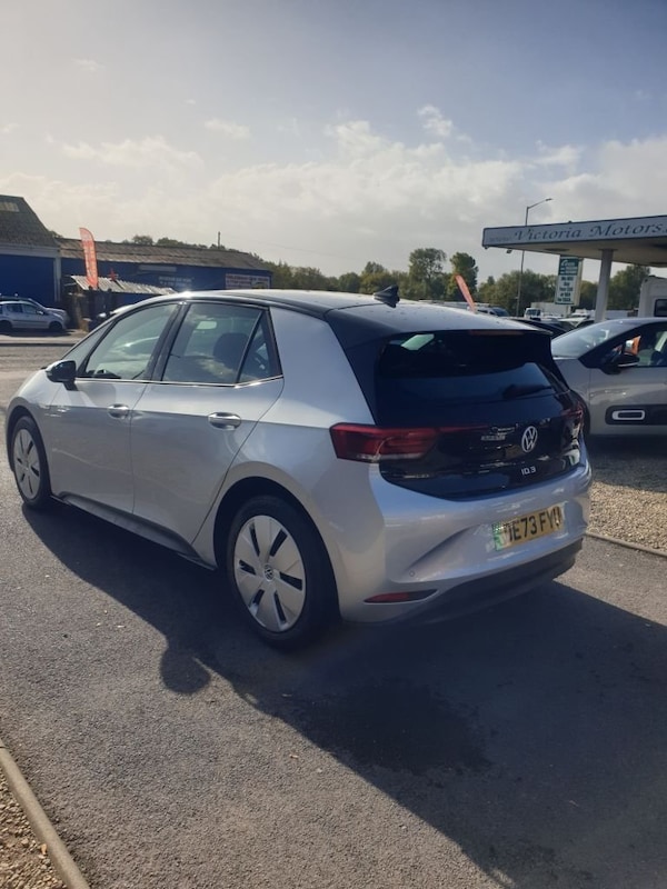 Used Volkswagen ID.3 2023 for sale - 76163482: Photo 4