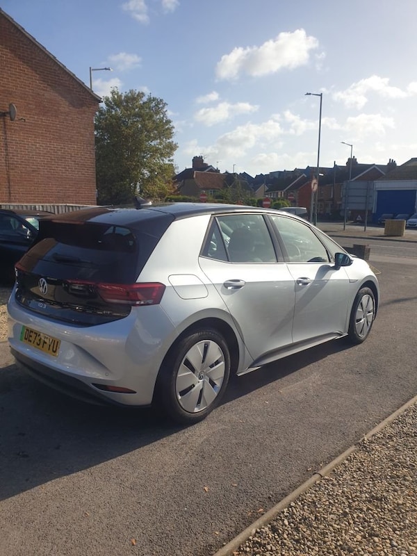 Used Volkswagen ID.3 2023 for sale - 76163482: Photo 6