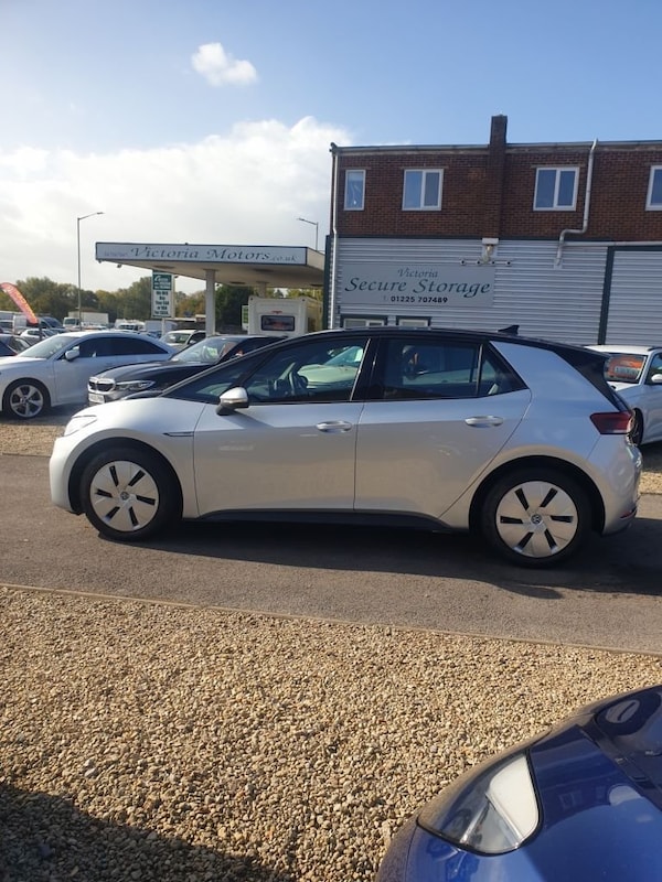 Used Volkswagen ID.3 2023 for sale - 76163482: Photo 9