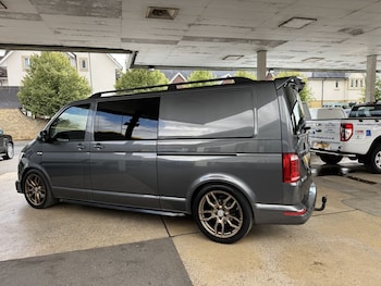 Used Volkswagen Transporter 2017 for sale - 79587631: Photo
