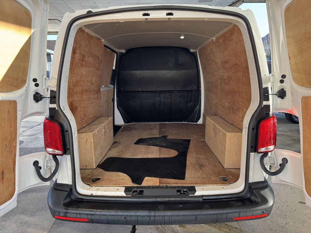Used Volkswagen Transporter 2023 for sale - 76797829: Photo 10