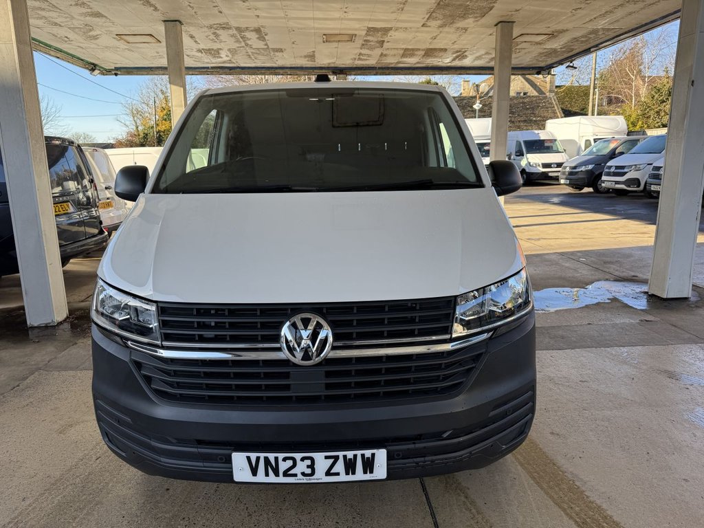 Used Volkswagen Transporter 2023 for sale - 76797829: Photo 2