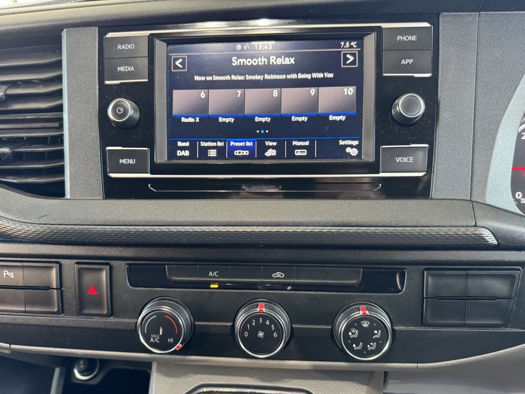 Used Volkswagen Transporter 2023 for sale - 76797829: Photo 33