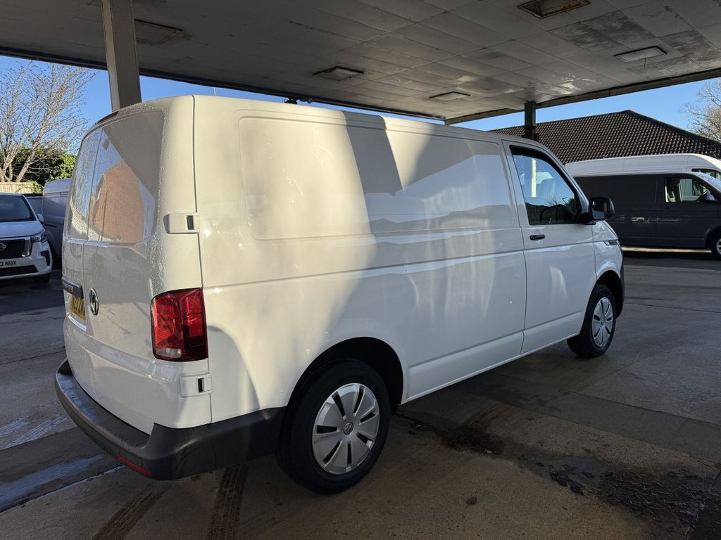 Used Volkswagen Transporter 2023 for sale - 76797829: Photo 9