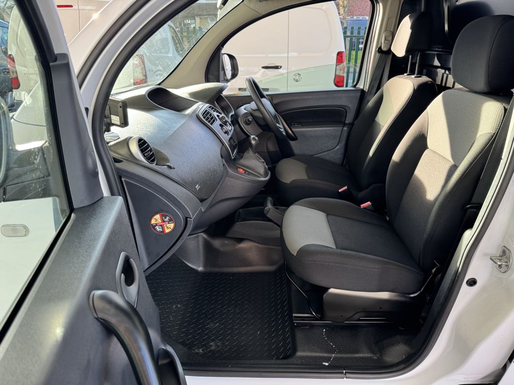 Used Renault Kangoo 2020 for sale - 77027523: Photo 15