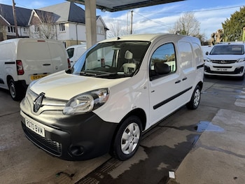 Used Renault Kangoo 2020 for sale - 77027523: Photo