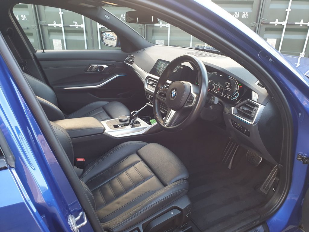 Used BMW 3 Series 2021 for sale - 76617921: Photo 11