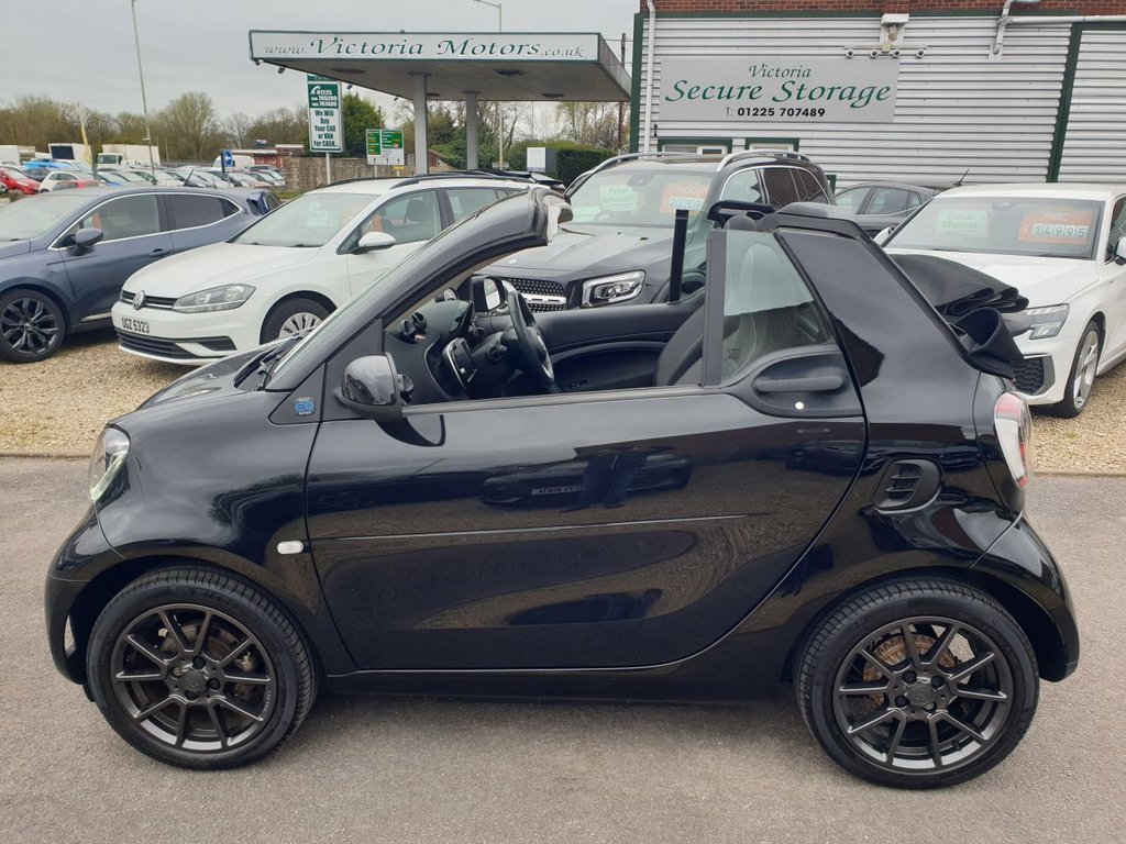 Used smart fortwo 2021 for sale - 78008814: Photo 2