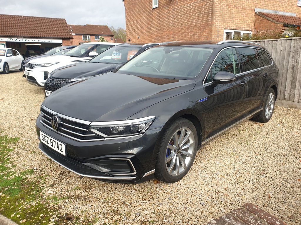 Used Volkswagen Passat 2021 for sale - 76470104: Photo 3