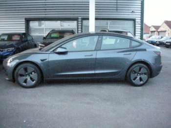 2020 (70) - (Dual Motor) Long Range Saloon 4dr Electric Auto 4WDE (346 ps)