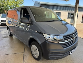 Used Volkswagen Transporter 2023 for sale - 79196831: Photo