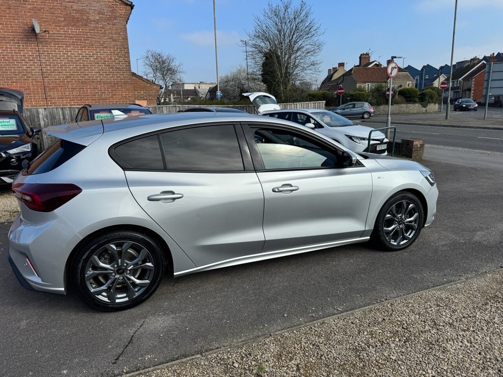 Used Ford Focus 2023 for sale - 77660282: Photo 9