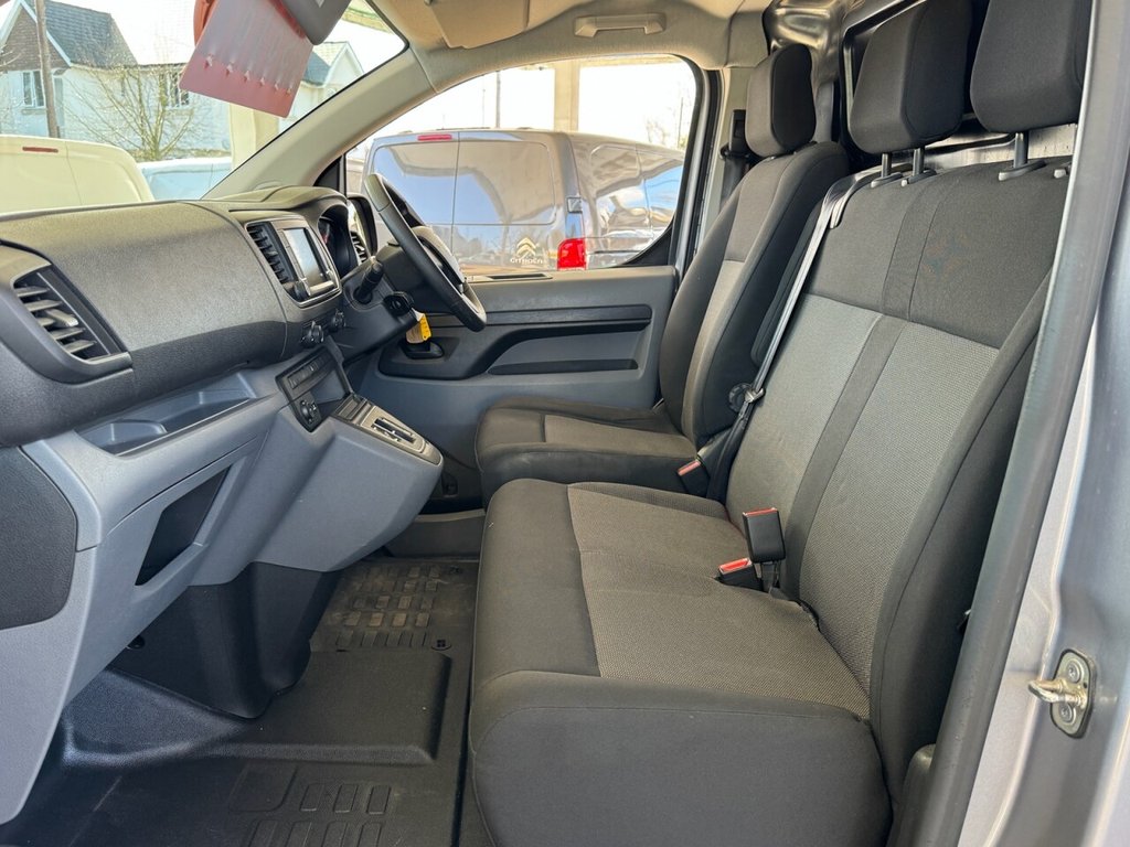 Used Vauxhall Vivaro 2022 for sale - 77890875: Photo 13