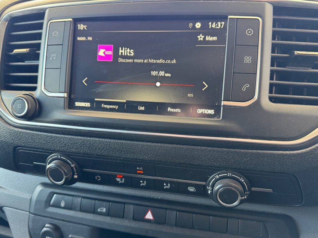 Used Vauxhall Vivaro 2022 for sale - 77890875: Photo 19