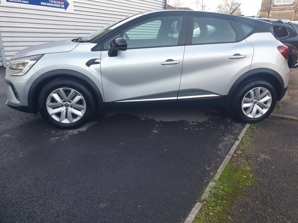Used Renault Captur 2020 for sale - 76820423: Photo 3