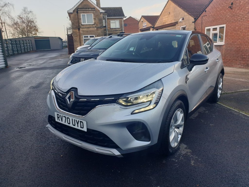 Used Renault Captur 2020 for sale - 76820423: Photo 4