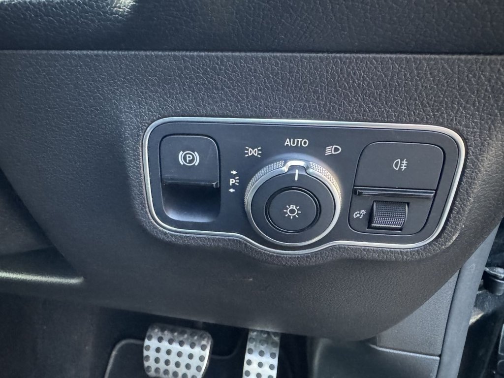 Used Mercedes-Benz GLB 2021 for sale - 76163169: Photo 24