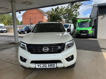 Used Nissan Navara 2020 for sale - 75538329: Photo