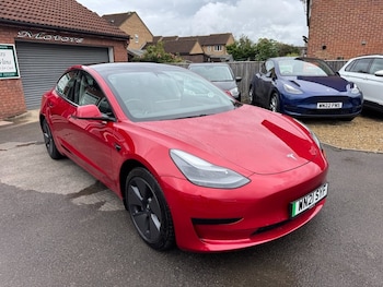 2021 (21) - Standard Plus 4dr Auto