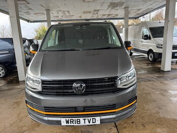 Used Volkswagen Transporter 2018 for sale - 76558504: Photo