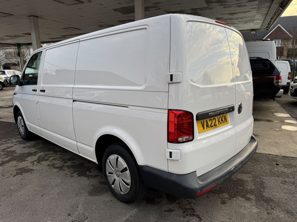 Used Volkswagen Transporter 2022 for sale - 76962571: Photo 4