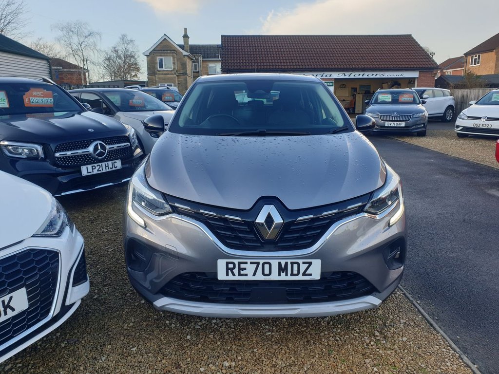 Used Renault Captur 2020 for sale - 76820429: Photo 2