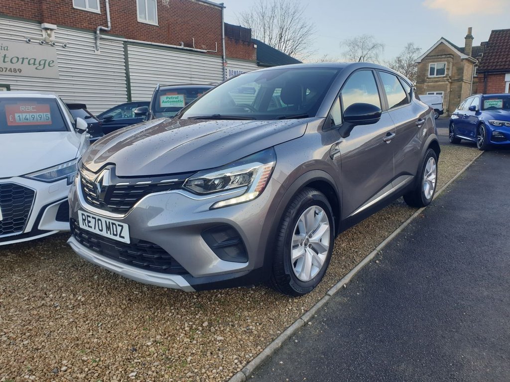 Used Renault Captur 2020 for sale - 76820429: Photo 3
