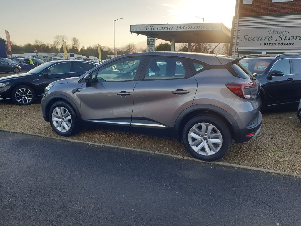 Used Renault Captur 2020 for sale - 76820429: Photo 6