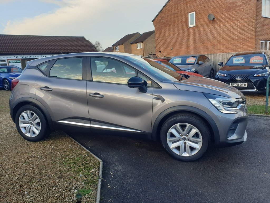Used Renault Captur 2020 for sale - 76820429: Photo 7
