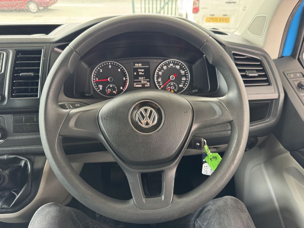 Used Volkswagen Transporter 2017 for sale - 77821112: Photo 20