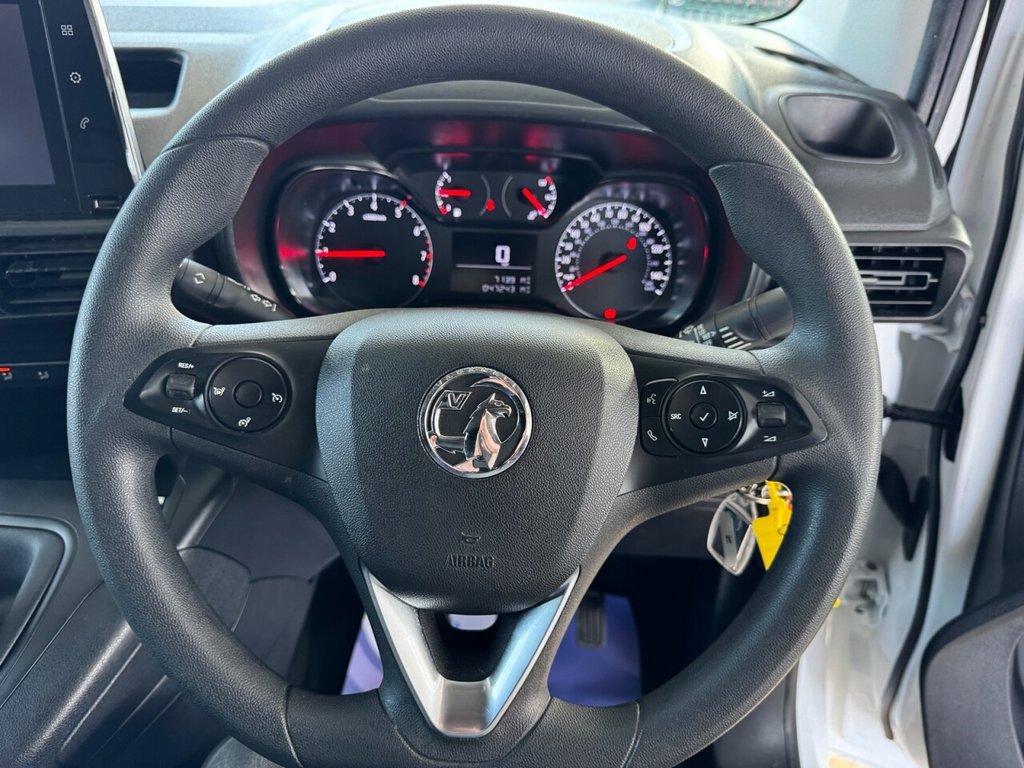 Used Vauxhall Combo 2021 for sale - 77890997: Photo 15
