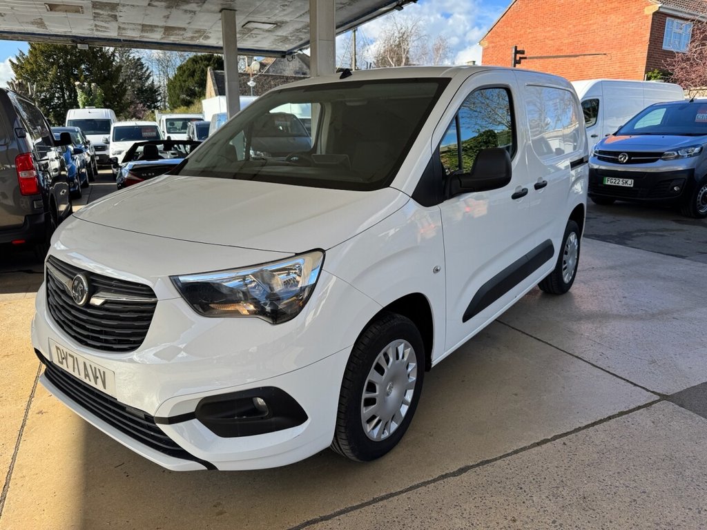 Used Vauxhall Combo 2021 for sale - 77890997: Photo 3