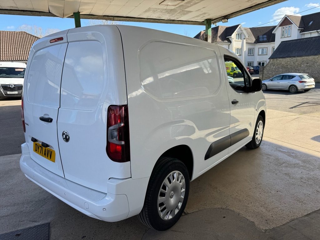 Used Vauxhall Combo 2021 for sale - 77890997: Photo 6