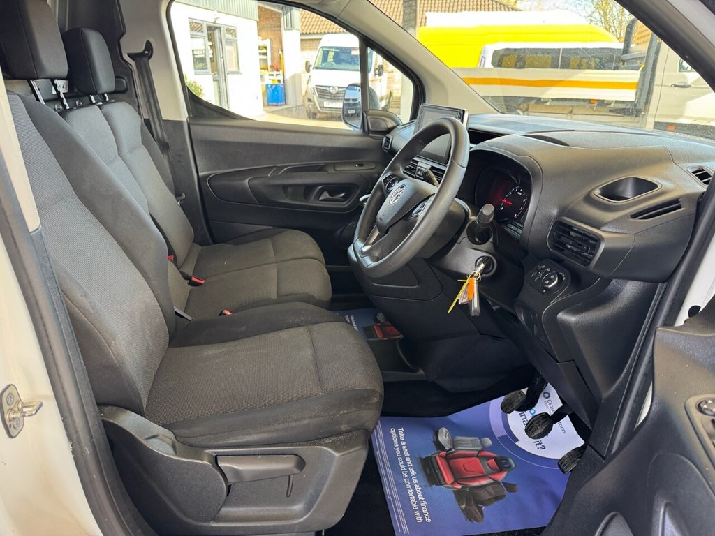 Used Vauxhall Combo 2021 for sale - 77890997: Photo 9