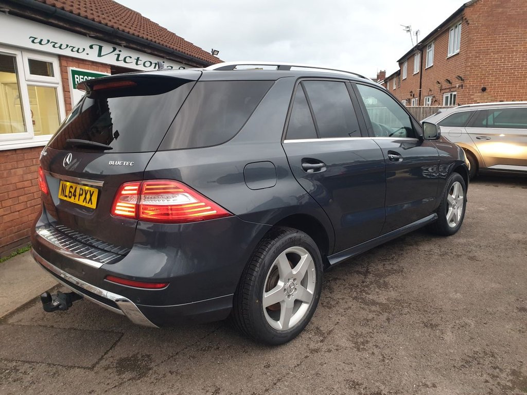 Used Mercedes-Benz M Class 2014 for sale - 76910243: Photo 4