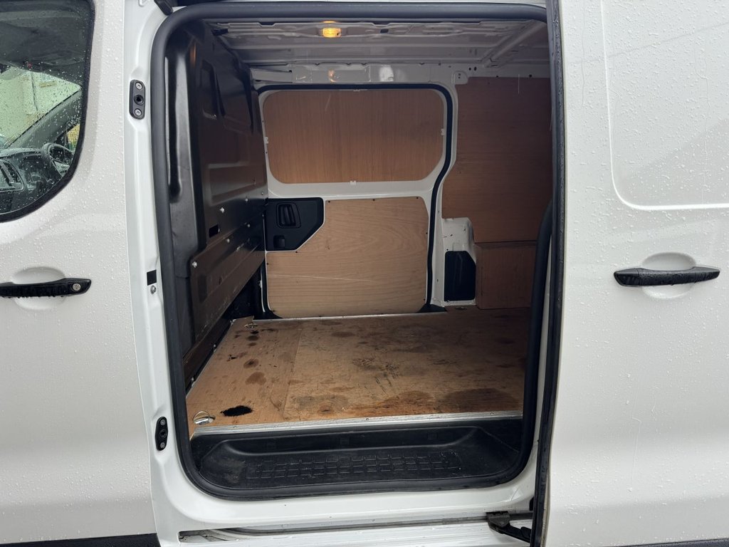 Used Vauxhall Vivaro 2020 for sale - 76973788: Photo 9