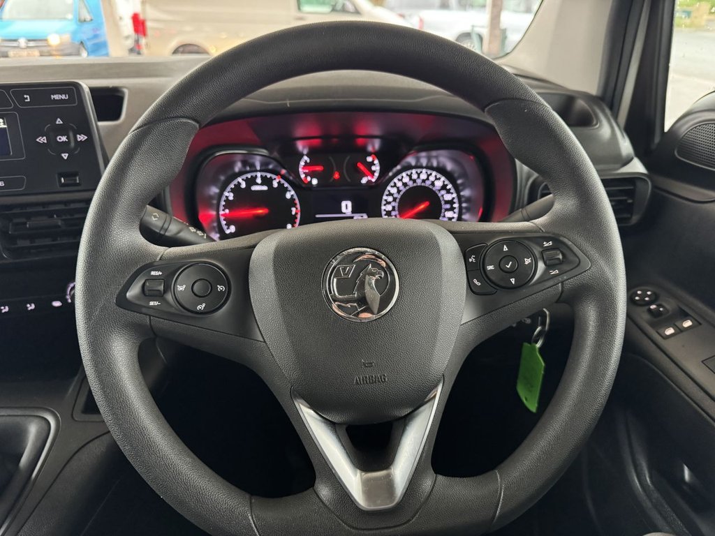 Used Vauxhall Combo 2021 for sale - 76973795: Photo 18