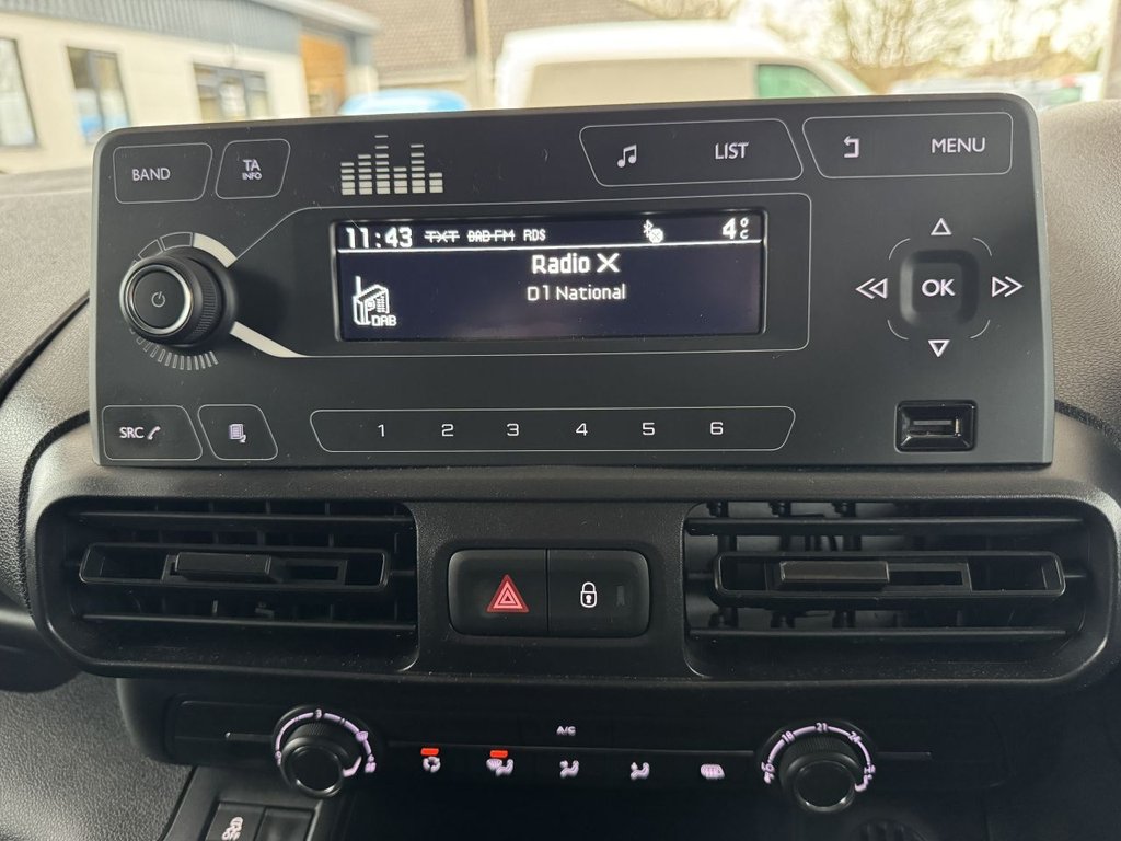 Used Vauxhall Combo 2021 for sale - 76973795: Photo 19