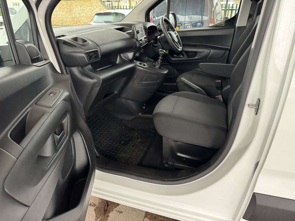 Used Vauxhall Combo 2021 for sale - 76973795: Photo 9