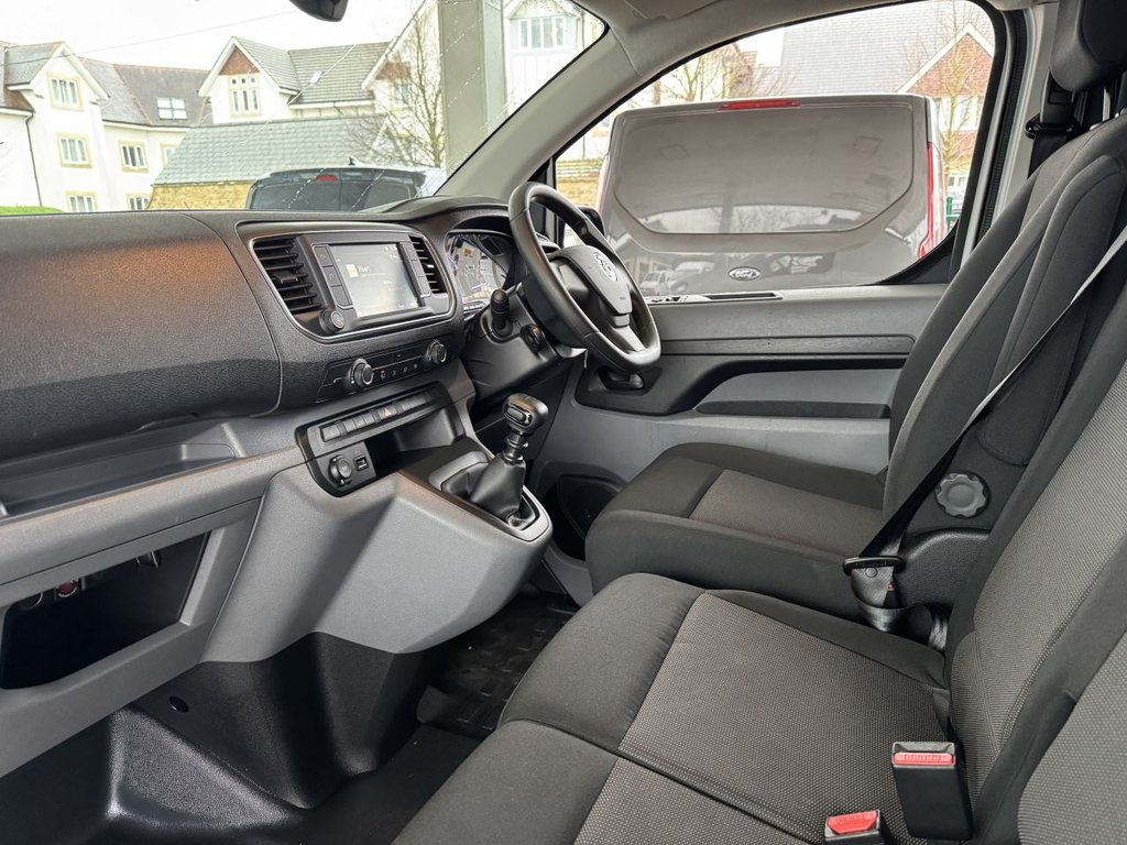 Used Vauxhall Vivaro 2022 for sale - 76973242: Photo 14