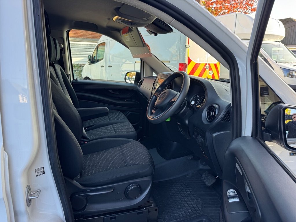 Used Mercedes-Benz Vito 2023 for sale - 77133028: Photo 15