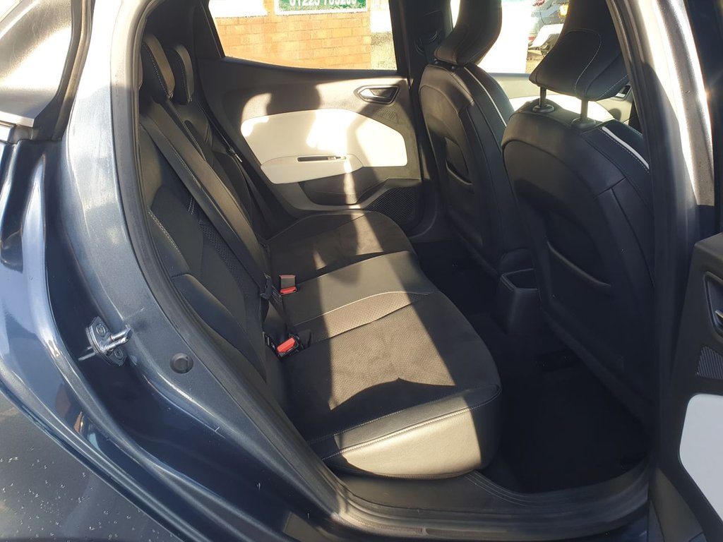 Used Renault Clio 2021 for sale - 76937461: Photo 10