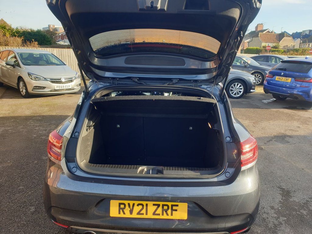 Used Renault Clio 2021 for sale - 76937461: Photo 7