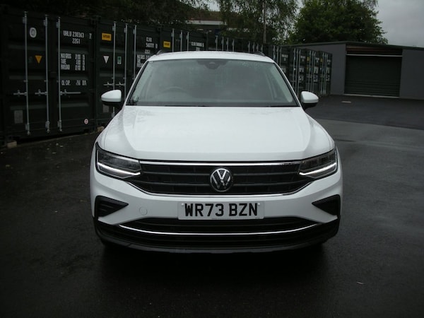 Used Volkswagen Tiguan 2023 for sale - 74844285: Photo 2