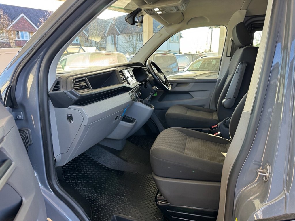 Used Volkswagen Transporter 2023 for sale - 77703783: Photo 9