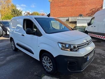 Used Citroen Berlingo 2020 for sale - 76172894: Photo