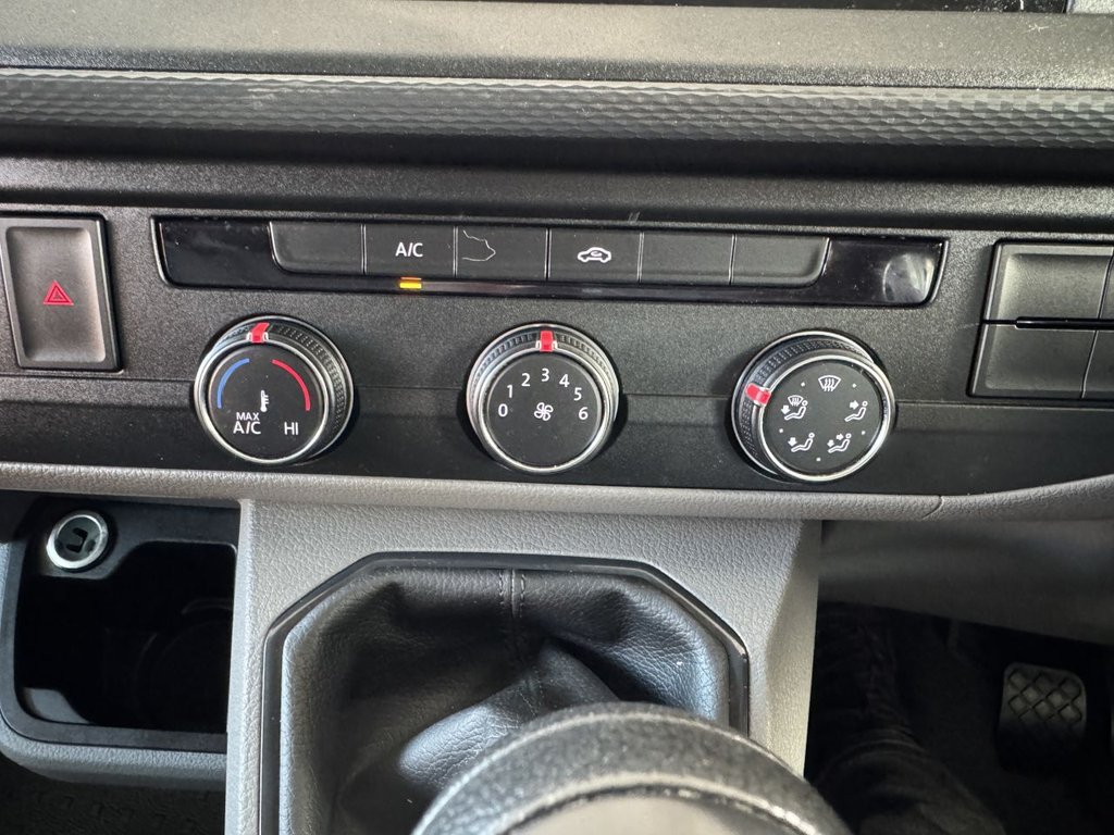 Used Volkswagen Transporter 2022 for sale - 76962228: Photo 19