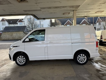 Used Volkswagen Transporter 2022 for sale - 76962228: Photo